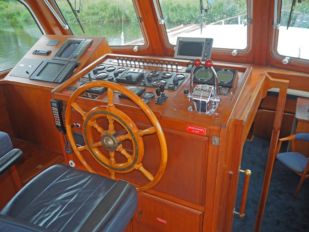 Steuerhaus, Innenausstattung